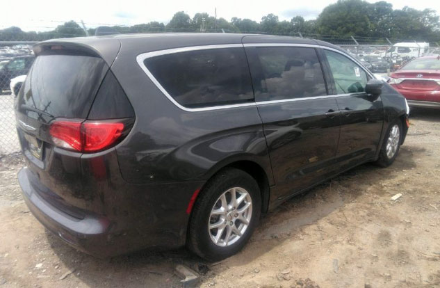 Chrysler Voyager (Pacifica) 2020