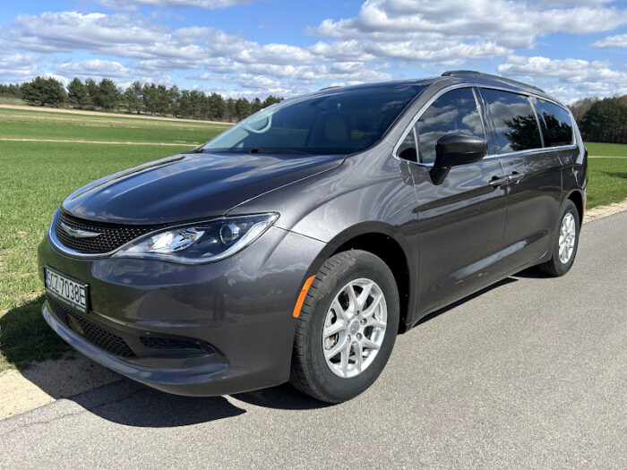 Chrysler Voyager (Pacifica) 2020 2