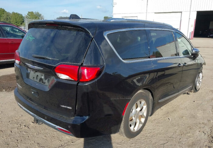 Chrysler Pacifica
