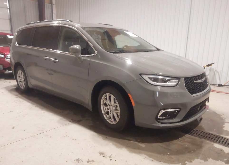 Chrysler Pacifica Polift