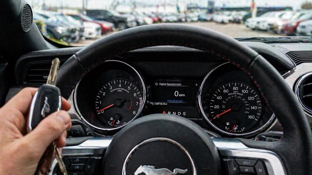 jaki przebieg samochodu jest dobry - amerykanskiesamochody